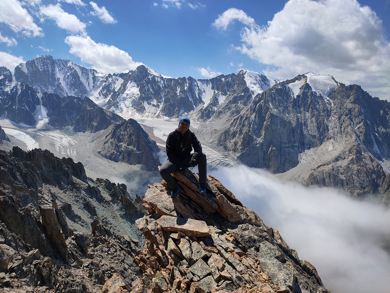 Kirgistan – Trekking w Tien-Szan i Pik Uczitel