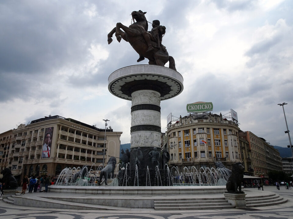 Skopje - Najdziwniejsza Stolica Europy