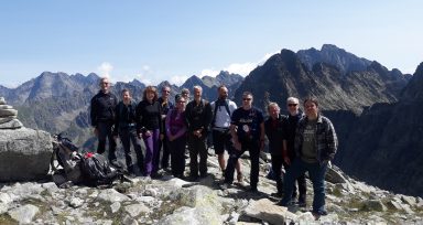 Tatry - grupa na przełęczy Waga pod Rysami