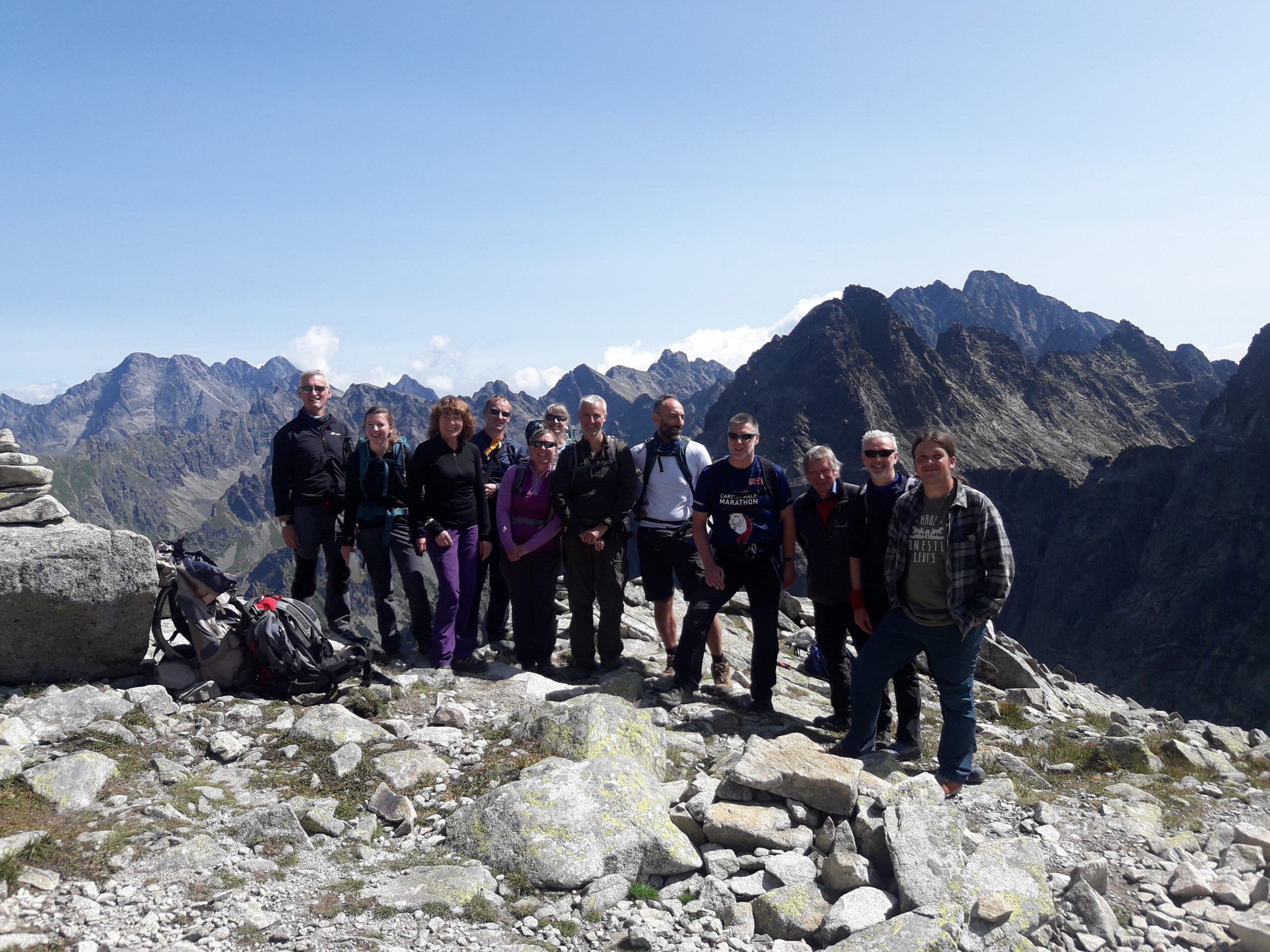 Tatry - grupa na przełęczy Waga pod Rysami